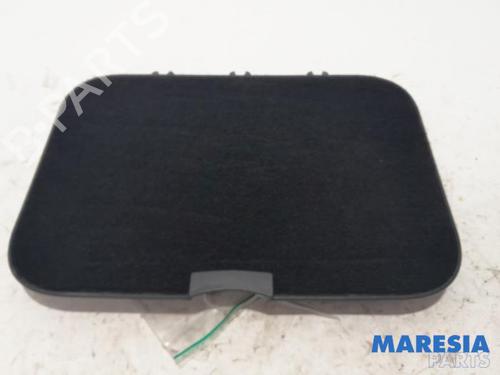 Bagasjeromsgulv RENAULT MEGANE III Grandtour (KZ0/1) 1.4 TCe (KZ0F, KZ1V) (130 hp) 31494513