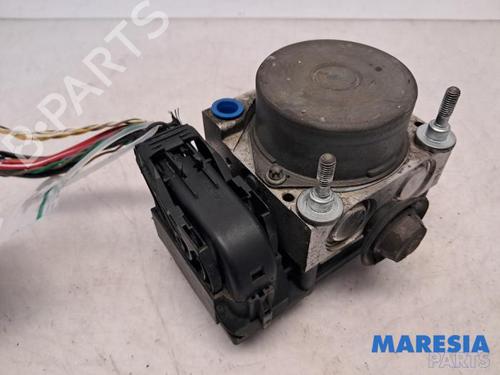 ABS pump FIAT 500 (312_) 1.2 (312AXA1A) | BP31489650M43 - Image 3