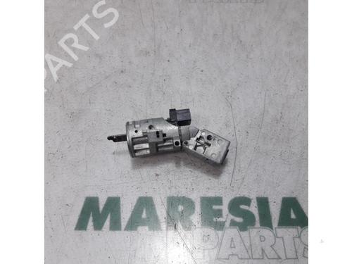 Used Ignition barrel CITROËN C6 (TD_) 2.7 HDi (204 hp) 31487509