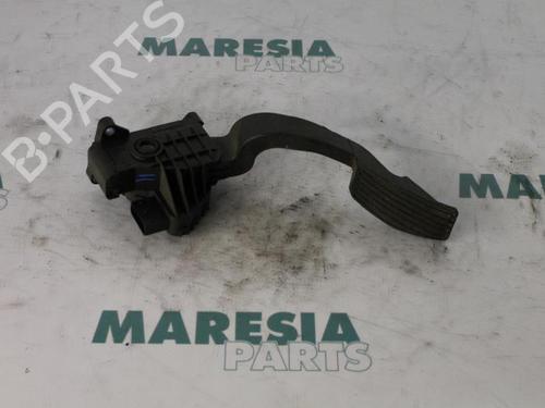 Used Electronic module FIAT GRANDE PUNTO (199_) 1.4 (199AXB11, 199AXB1A, 199BXB1A, 199AXL1A) (77 hp) 31451053