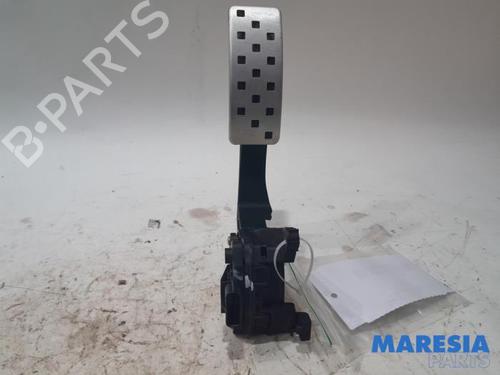 electronic-module-renault-captur-i-j5_-h5_-2013-31415537 main image