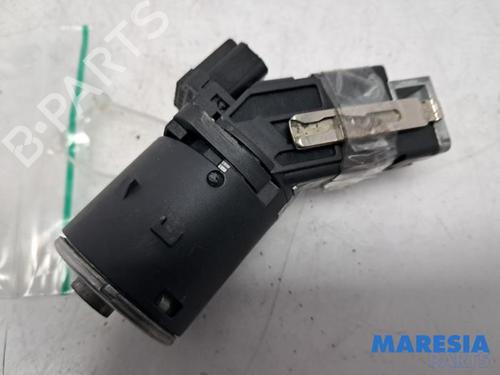 Used Ignition barrel PEUGEOT 208 I (CA_, CC_) 1.2 VTI 82 (82 hp) 31444231