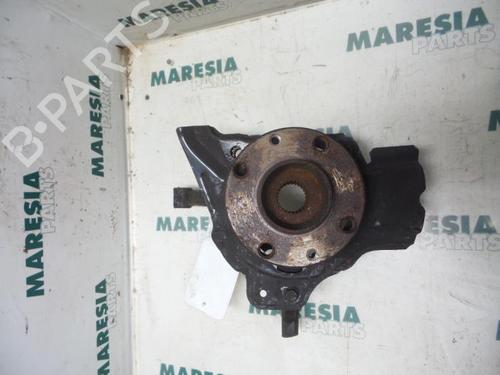 Used Right front steering knuckle ALFA ROMEO 145 (930_) 1.6 i.e. 16V T.S. (930.A2) (120 hp) 31443856