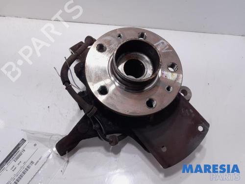 Used Right front steering knuckle FIAT TALENTO Van (296_) 1.6 D (125 hp) 31393471