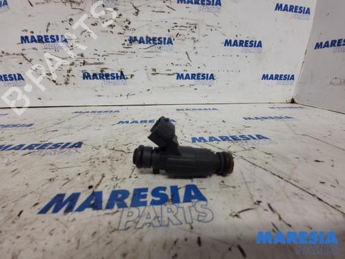 Used Injector CITROËN C3 II (SC_) 1.2 VTi 82 (82 hp) 31525332