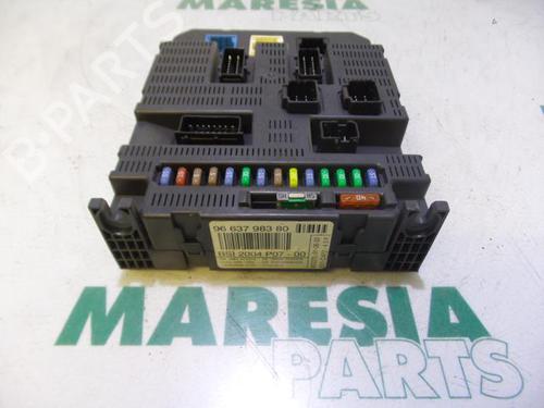 Used Fuse box FIAT SCUDO Van (270_, 272_) 2.0 D Multijet (136 hp) 31451679