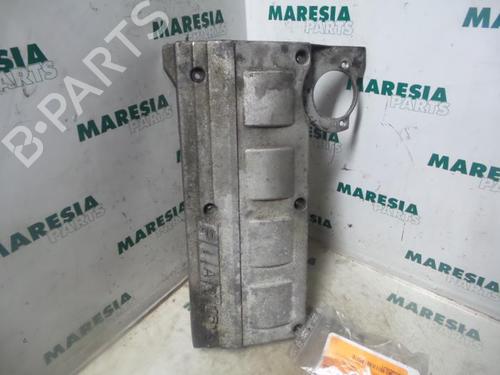 Used Valve cover Valve cover FIAT MAREA Weekend (185_) 1.6 100 16V (103 hp) 31450415 31450415