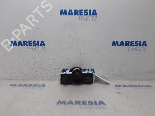 Used Climate control RENAULT KANGOO Express (FW0/1_) 1.5 dCi 90 (FW0G, FW05, FW08, FW11) (90 hp) 31532874