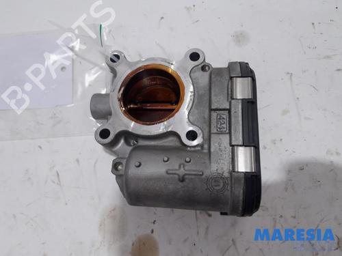 Used Throttle body RENAULT CAPTUR I (J5_, H5_) 1.3 TCe 150 (J5NK, J5JS) (150 hp) 31435354