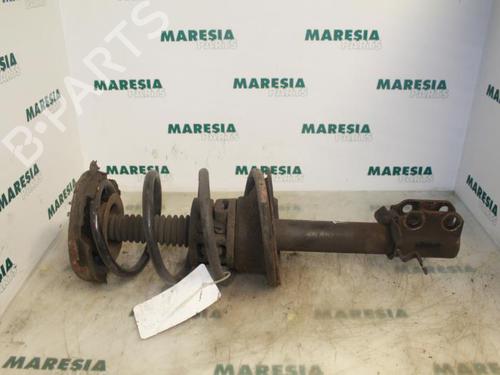 Used Right front shock absorber RENAULT SCÉNIC I MPV (JA0/1_, FA0_) 1.6 BiFuel (JA04) (107 hp) 31422805