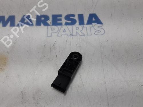 Used Electronic sensor RENAULT ESPACE IV (JK0/1_) 2.0 (JK0A, JK1D, JK0N) (170 hp) 31411158