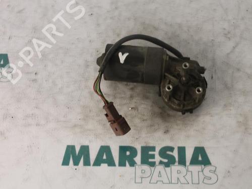 Used Front wiper motor CITROËN XSARA PICASSO (N68) 1.6 HDi (109 hp) 31510851