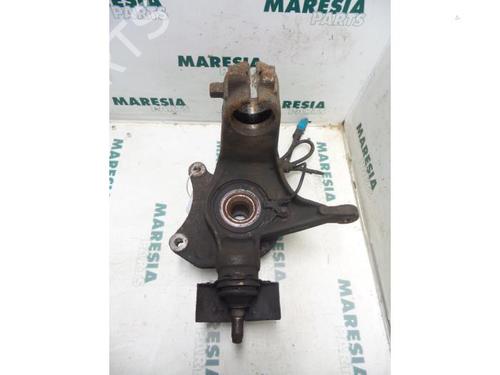 Right front steering knuckle CITROËN C5 I Break (DE_) 2.0 16V (DERFNF, DERFNC, RERFNC) | BP31530525M26 - Image 2