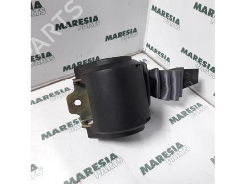 Used Rear right seatbelt RENAULT TWINGO I (C06_) 1.2 (C066, C068) (58 hp) 31517352