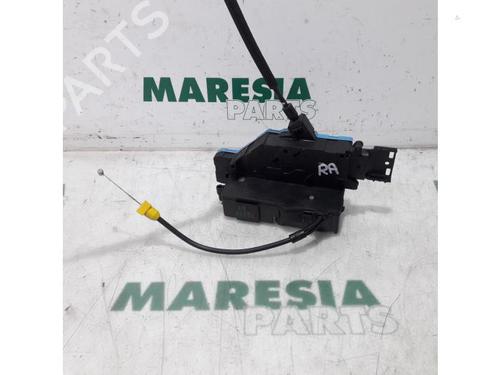electronic-module-peugeot-207-wa_-wc_-2006-2007-2008-2009-2010-2011-2012-2013-2014-2015-31383032 main image