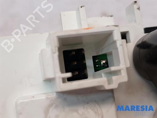 Climate control PEUGEOT 208 I (CA_, CC_) 1.2 VTI 82 | BP31515256I5