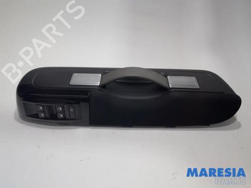 Comutador CITROËN C3 III (SX) 1.2 THP 110 (SXHNPS, SXHNZT, SXHNZ6) (110 hp) 31444766