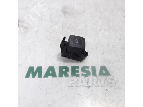 Used Switch RENAULT SCÉNIC III (JZ0/1_) 1.6 dCi (JZ00, JZ12) (130 hp) 31475230