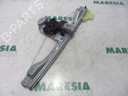 vindusheismekanisme-hyre-foran-renault-twingo-iii-bcm_-bca_-2014-31401959 main image