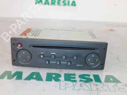 Used Radio Radio RENAULT CLIO II (BB_, CB_) 1.2 16V (BB05, BB0W, BB11, BB27, BB2T, BB2U, BB2V, CB05,... (75 hp) 31455359 31455359