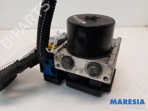 ABS pump RENAULT TWINGO II (CN0_) 1.2 (CN0D) | BP31407375M43
