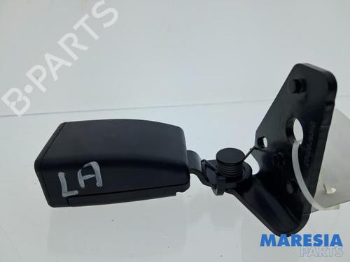 Sikkerhedssele-spænde PEUGEOT 2008 I (CU_) 1.2 THP 110 / PureTech 110 (110 hp) 32133070