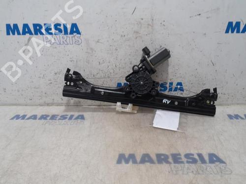 Used Front right window mechanism FIAT 500 (312_) 0.9 (312AXG1A, 312.AXG11) (86 hp) 31492616