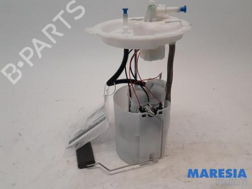 Used Fuel pump FIAT PANDA (312_, 319_) 1.0 Mild Hybrid (312.PYD1B) (69 hp) 31415819