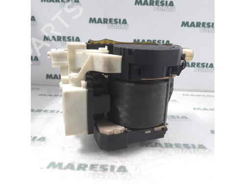 Used Front right seatbelt FIAT PUNTO (188_) 1.2 60 (188.030, .050, .130, .150, .230, .250) (60 hp) 31399055