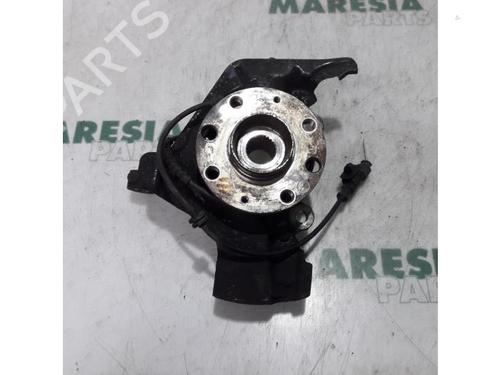 Used Right front steering knuckle FIAT GRANDE PUNTO (199_) 1.3 D Multijet (84 hp) 31487279