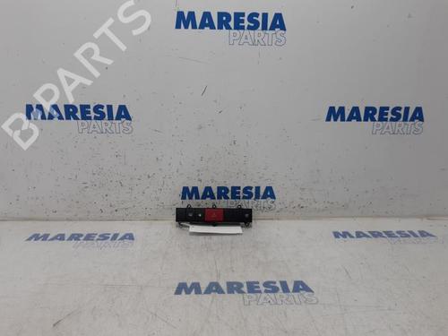 Warnblinkschalter für CITROËN JUMPER II Van 2.0 BlueHDi 130 (130 hp) 31487389