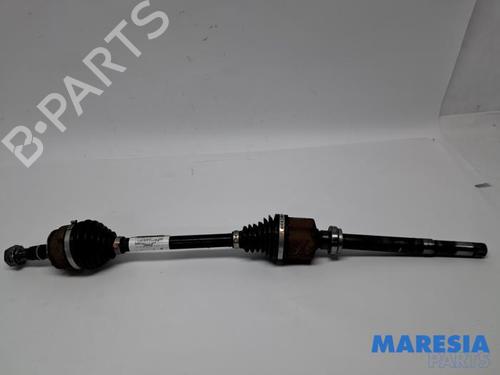 Used Right front driveshaft Right front driveshaft PEUGEOT 208 II (UB_, UP_, UW_, UJ_) 1.2 PureTech 100 (101 hp) 40235539 40235539