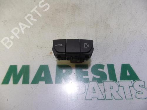 switch-peugeot-508-sw-i-8e_-2010-2011-2012-2013-2014-2015-2016-2017-2018-31490264 main image