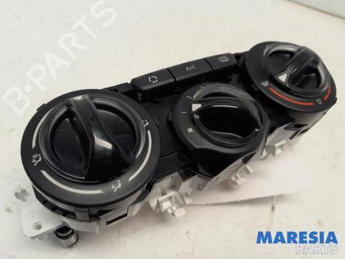 Used Climate control PEUGEOT 208 I (CA_, CC_) 1.0 VTi (68 hp) 31486786