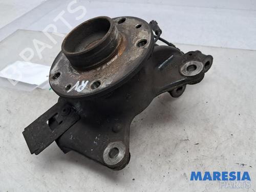Used Right front steering knuckle RENAULT MEGANE III Grandtour (KZ0/1) 1.2 TCe (KZ2B, KZ11) (116 hp) 31519129