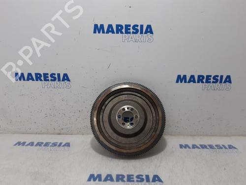 Used Flywheel RENAULT CLIO IV (BH_) 0.9 TCe 90 (BHNF, BHMA, BHMH, BHJK, BHJR) (90 hp) 31470278