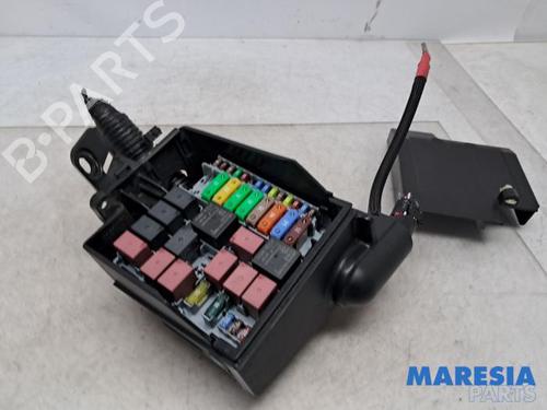 Fuse box FIAT 500 (312_) 1.2 (312AXA1A) | BP31459464E1