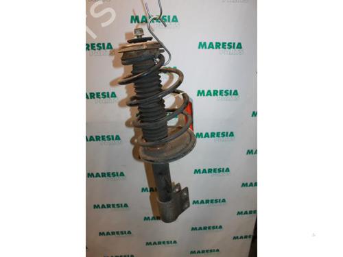 Used Right front shock absorber PEUGEOT 307 (3A/C) 1.4 HDi (68 hp) 31402947