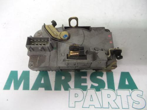 electronic-module-peugeot-206-hatchback-2ac-1998-1999-2000-2001-2002-2003-2004-2005-2006-2007-2008-2009-2010-2011-2012-31471777 main image