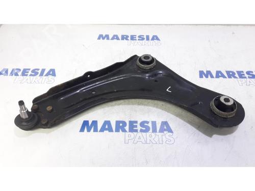 Used Left front suspension arm RENAULT SCÉNIC III (JZ0/1_) 1.5 dCi (110 hp) 31466297