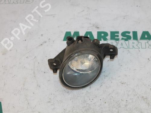 right-front-fog-light-renault-clio-ii-bb_-cb_-1998-1999-2000-2001-2002-2003-2004-2005-2006-2007-2008-2009-2010-2011-2012-2013-2014-2015-2016-31454188 main image