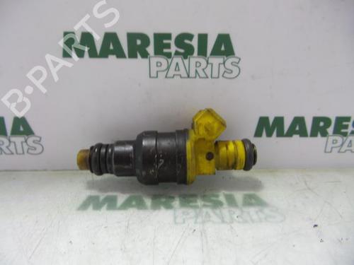 Used Injector ALFA ROMEO 166 (936_) 2.5 V6 24V (936A2___) (190 hp) 31426427