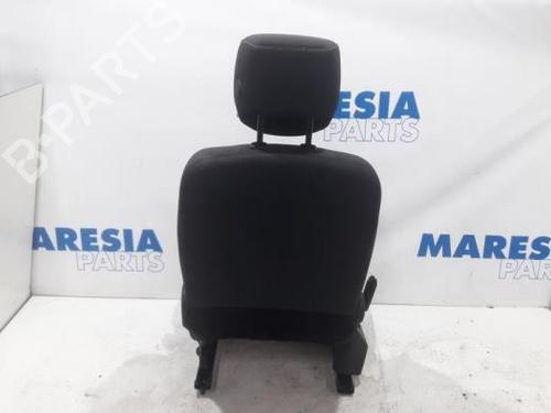 Right front seat RENAULT SCÉNIC III (JZ0/1_) 1.2 TCe (JZ16) | BP31468056C16