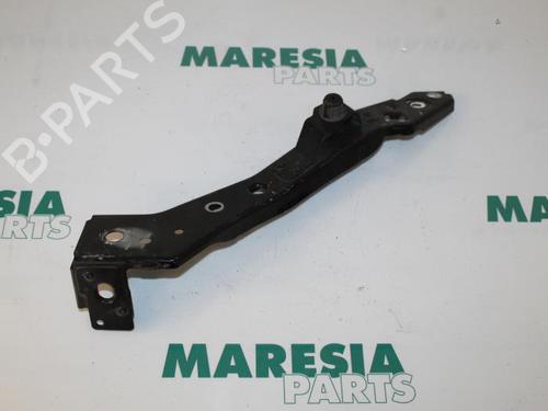 Used Front slam panel RENAULT MEGANE III Grandtour (KZ0/1) 1.6 16V (KZ0U, KZ1B, KZ1U) (110 hp) 31533890