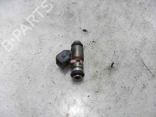 injector-renault-clio-ii-bb_-cb_-1998-1999-2000-2001-2002-2003-2004-2005-2006-2007-2008-2009-2010-2011-2012-2013-2014-2015-2016-31406051 main image