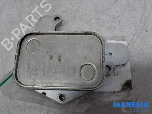 Ölkühler für PEUGEOT 5008 II (MC_, MJ_, MR_, M4_) 1.2 THP (MRHNYH, MRHNYW, MRHNSJ, MRHNSU, MRHNSM) (131 hp) 31509807