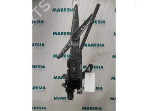 front-left-window-mechanism-renault-kangoo-express-fc01_-1997-31495421 main image