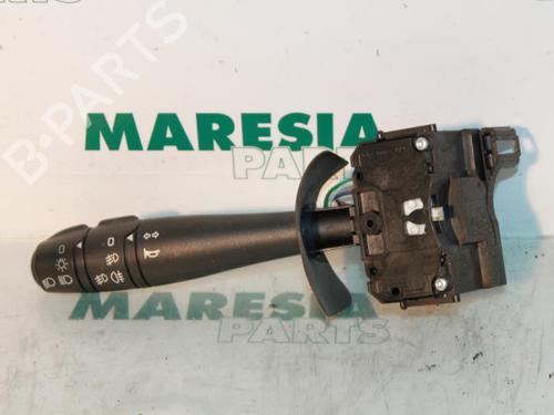 Used Steering column stalk RENAULT ESPACE III (JE0_) 3.0 V6 24V (JE0G, JE0R) (190 hp) 31496715