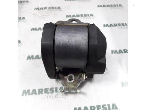 Used Rear center seatbelt RENAULT CLIO II (BB_, CB_) 1.4 (B/CB0C, B/CB0S) (75 hp) 31534453