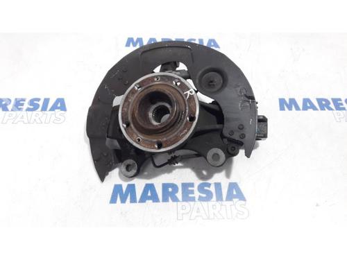 Used Right front steering knuckle CITROËN C4 Picasso II 1.6 HDi / BlueHDi 115 (115 hp) 31505647